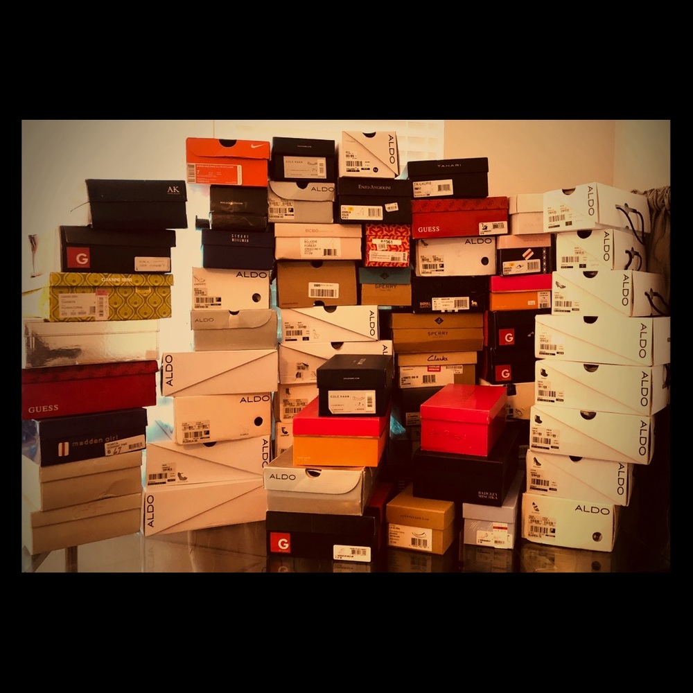 CLOSET CLEAN OUT! Please make offer